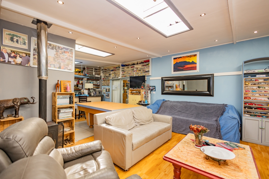 13 Bedroom Property for Sale in Sunset Beach Western Cape